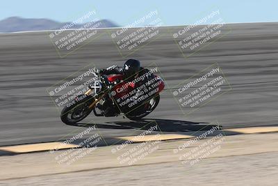 media/Oct-13-2025-Moto Forza (Mon) [[a66d839500]]/3-B Group/Session 2 (Bowl)/